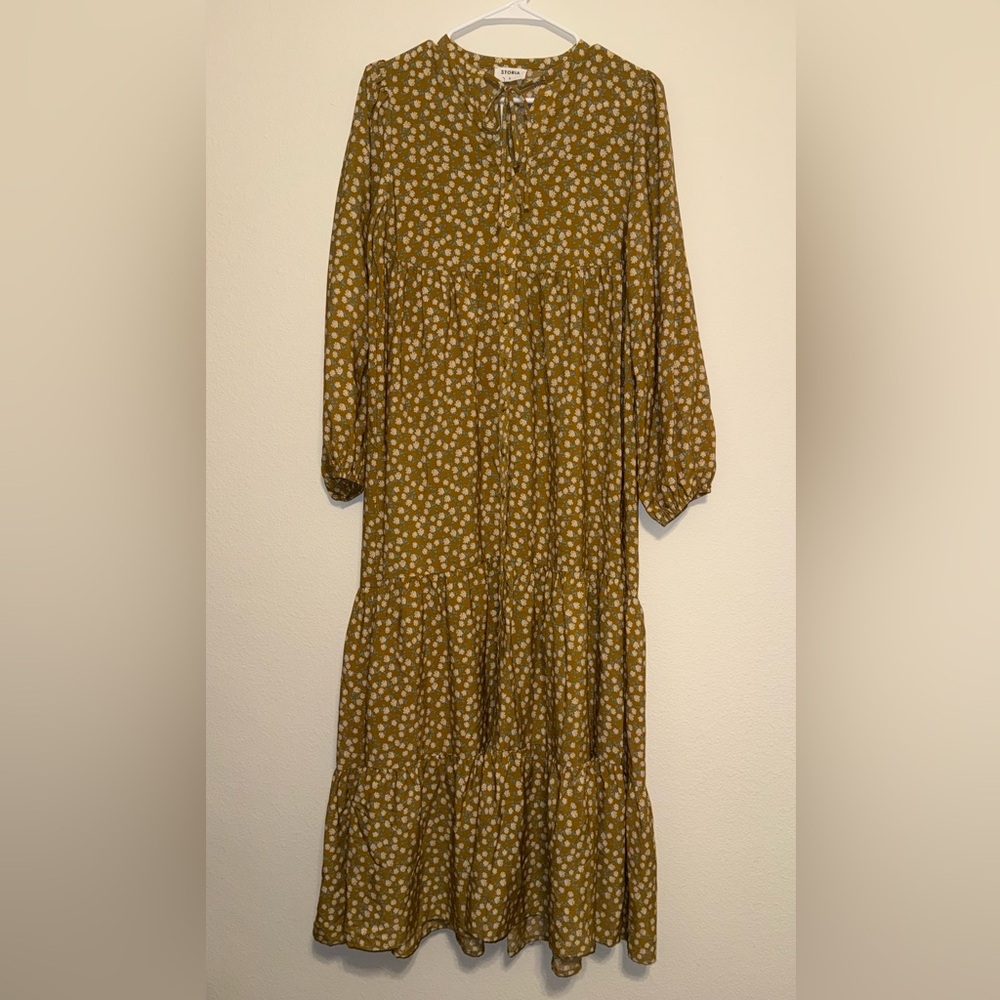 Storia Button-Up Tiered Floral Long Sleeve Maxi Dress